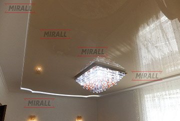 Фотографії натяжних стель