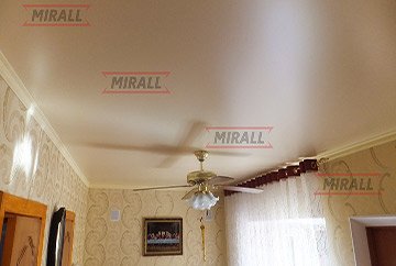 Фотографії натяжних стель