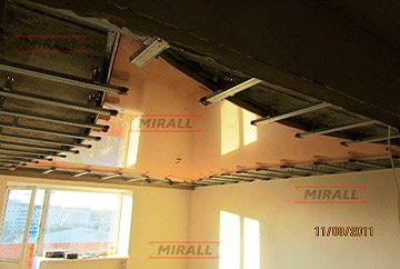 Фотографії натяжних стель