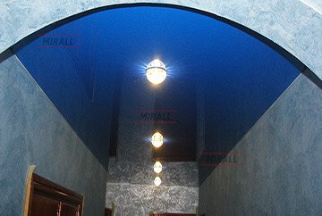 Фотографії натяжних стель