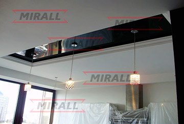 Фотографії натяжних стель в кухні